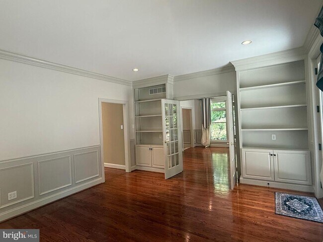 Building Photo - 1714 Hickory Hill Rd