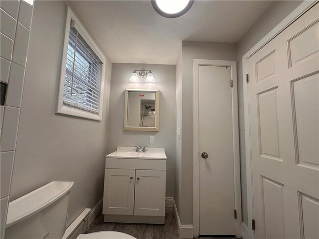 Building Photo - 31 Ceres St