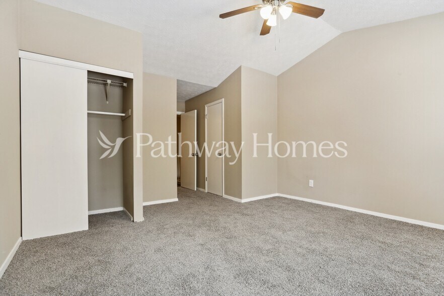 Building Photo - 478 Prince of Wales