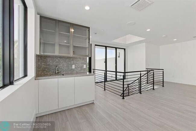 Building Photo - 204 Osceola Park Ln