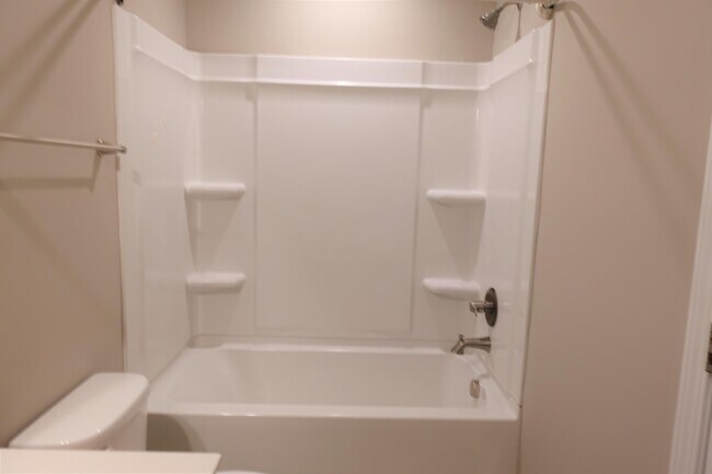 Building Photo - 344 Marble Ln