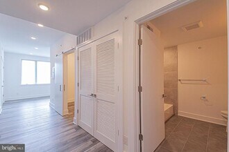 Building Photo - 1245 Ridge Ave