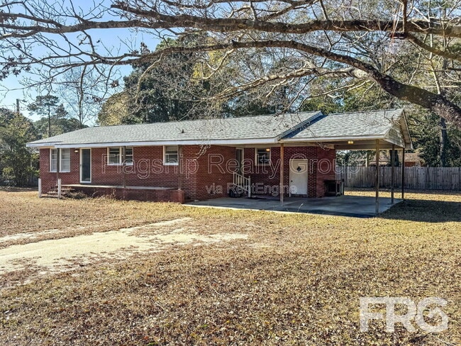 Building Photo - 124 Grant Dr