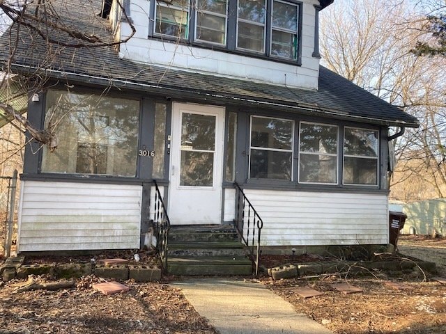 Building Photo - 3016 School St