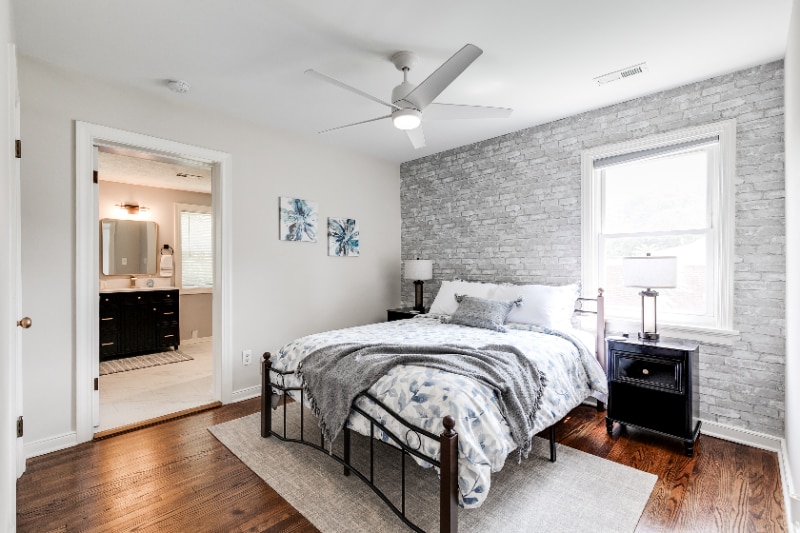 Building Photo - 1205 Blue Jay Ln