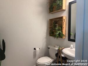 Building Photo - 9402 Hinterlands Dr