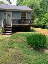 Building Photo - 826 Jones Mill Rd