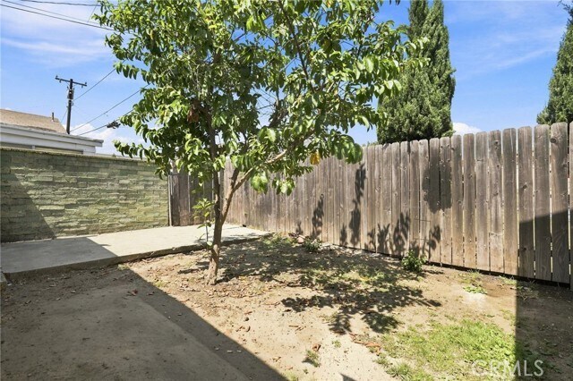 Building Photo - 5917 Morrill Ave