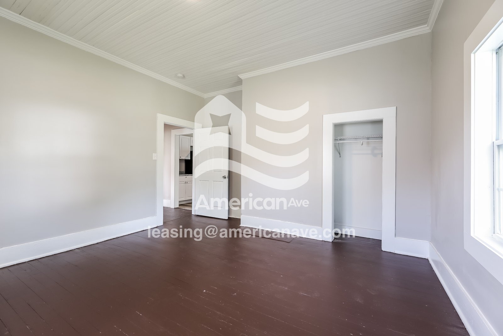 Building Photo - 128 Riley St