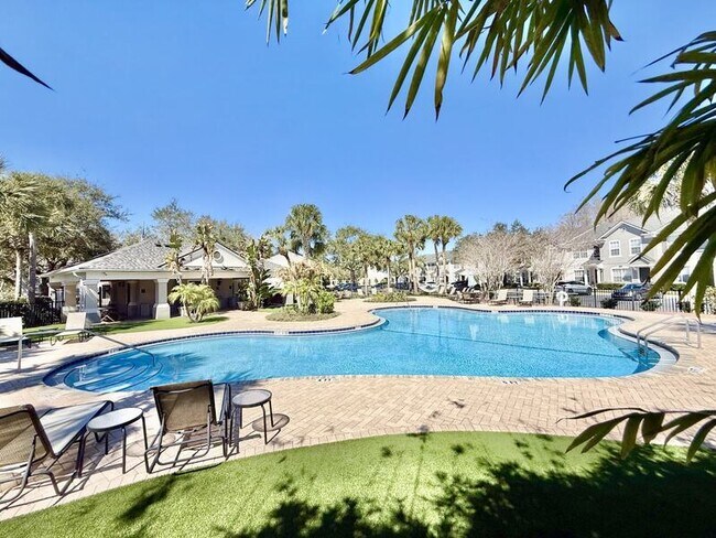 Building Photo - 10130 Westpark Preserve Blvd