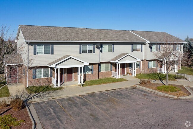 Building Photo - Stoney Creek Townhomes