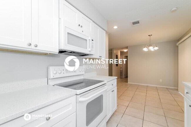 Building Photo - 3 Bedroom Pet-Friendly Home in OCOEE, FL with Main Street Renewal