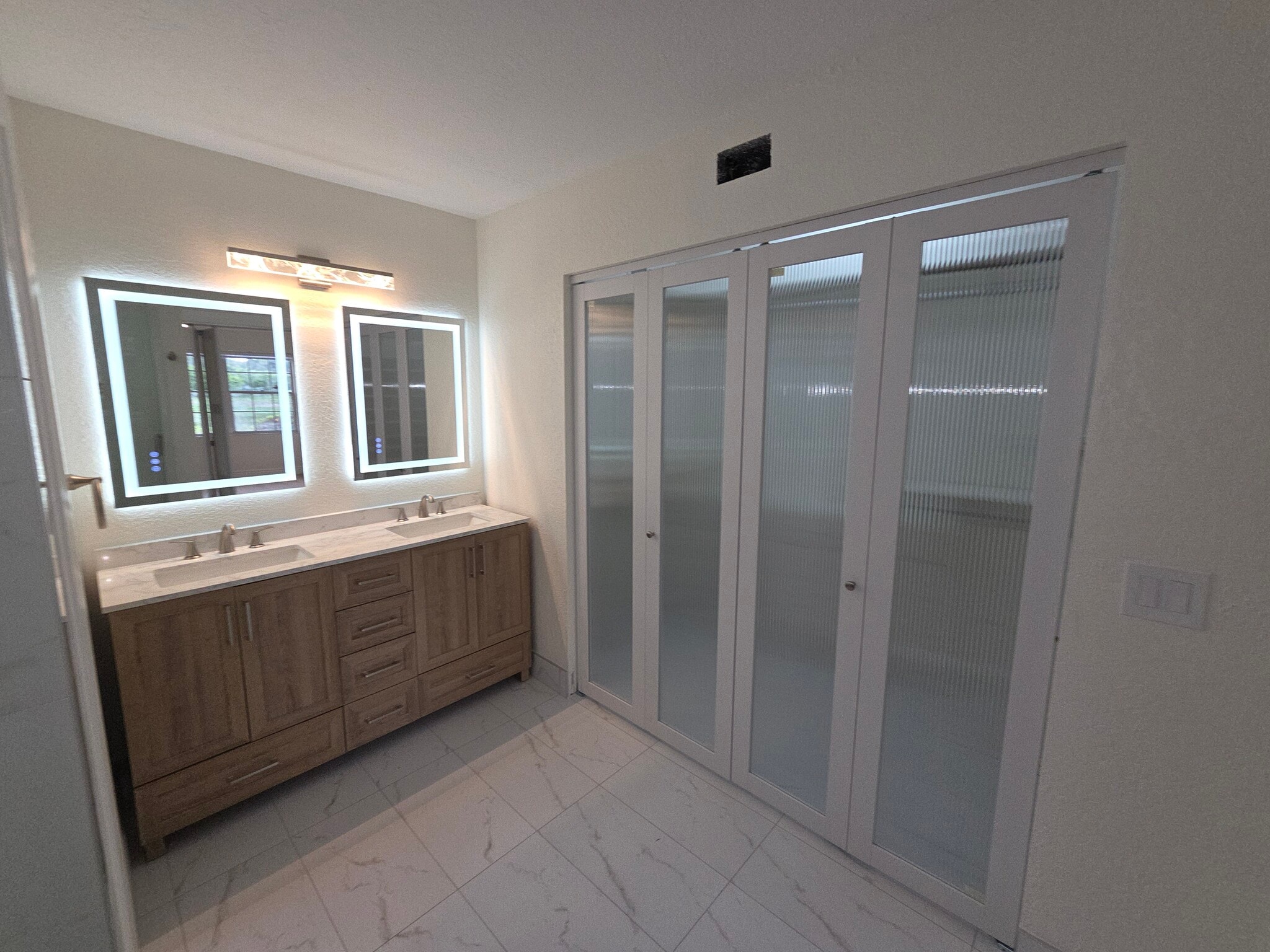 Building Photo - 5305 Buckhead Cir