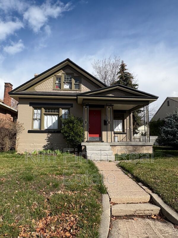 Building Photo - 1149 S Lk St