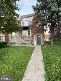 Building Photo - 928 Durard St