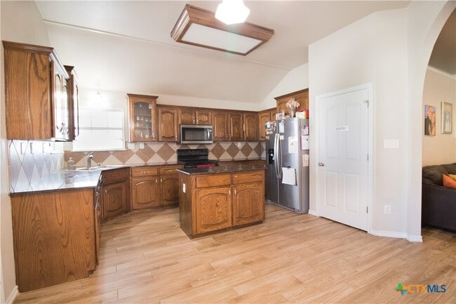 Building Photo - 714 Tundra Dr