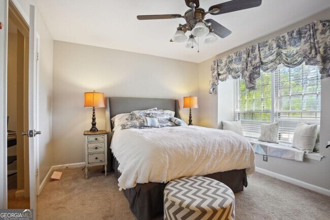 Building Photo - 73 La Rue Pl NW