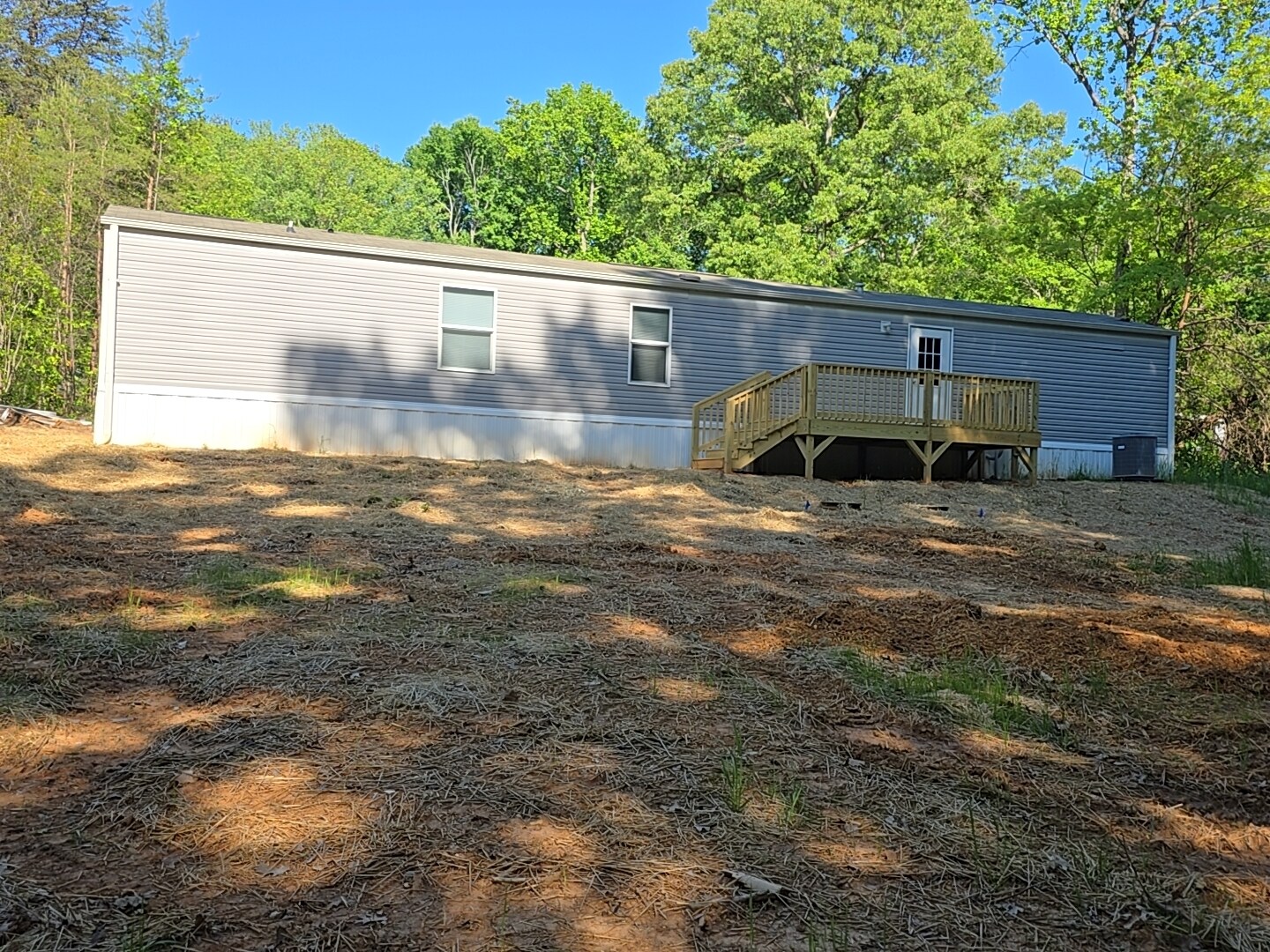 Building Photo - 1130 Freedom Rd