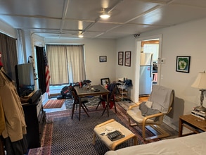 Building Photo - 4 Blackwell St