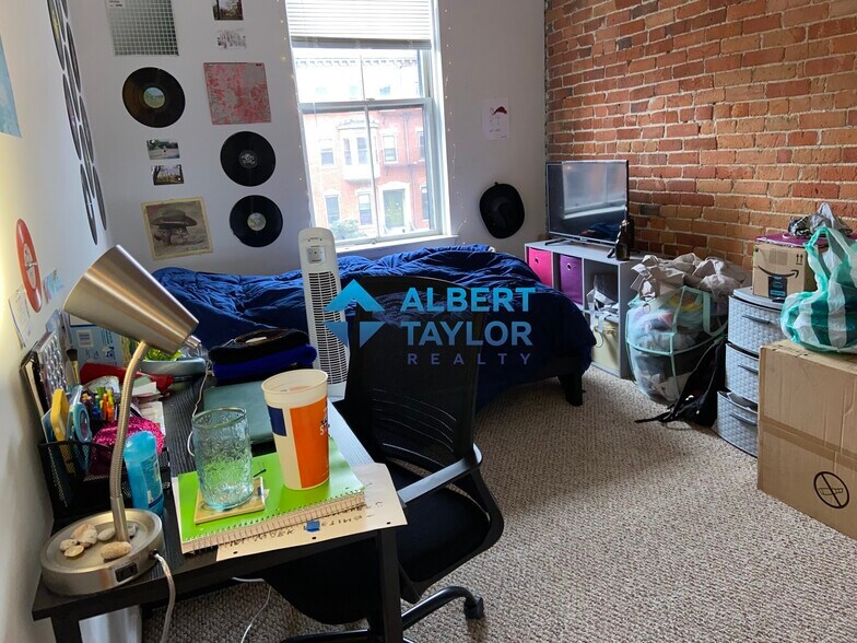 Building Photo - 486 Massachusetts Ave