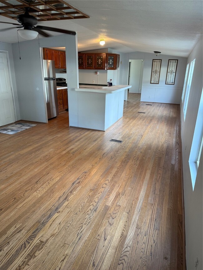 Building Photo - 8006 Palo Vista Dr