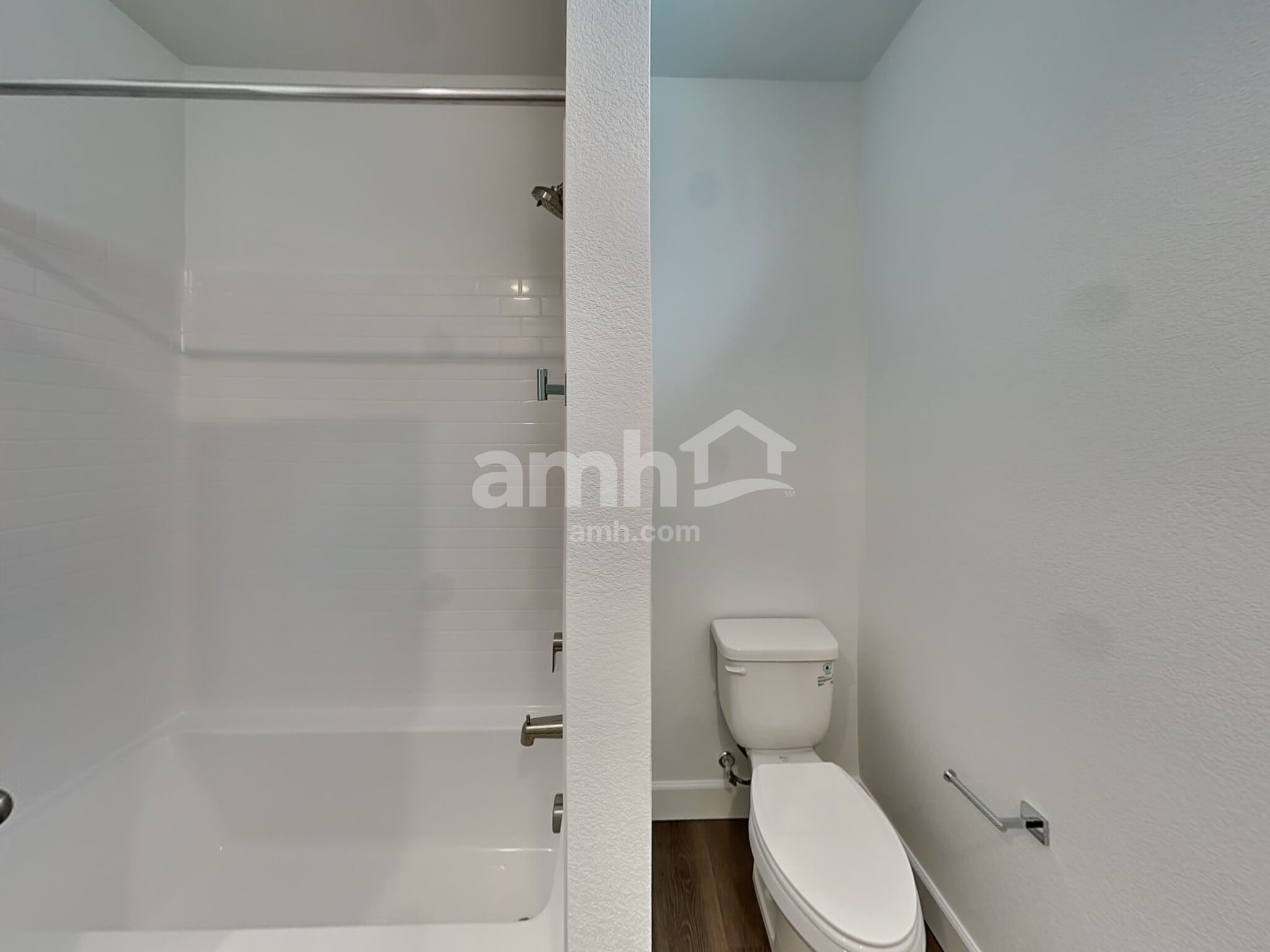 Building Photo - 10019 W Raleigh St