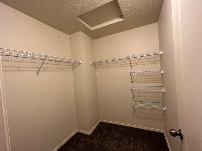 Building Photo - 9690 W Portola Dr