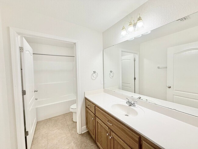 Building Photo - Custom-Built 3-Bedroom Home