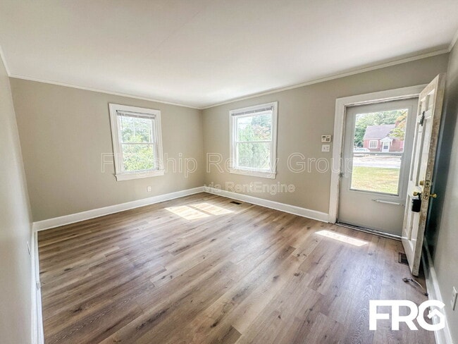 Building Photo - 1407 Edgerton St