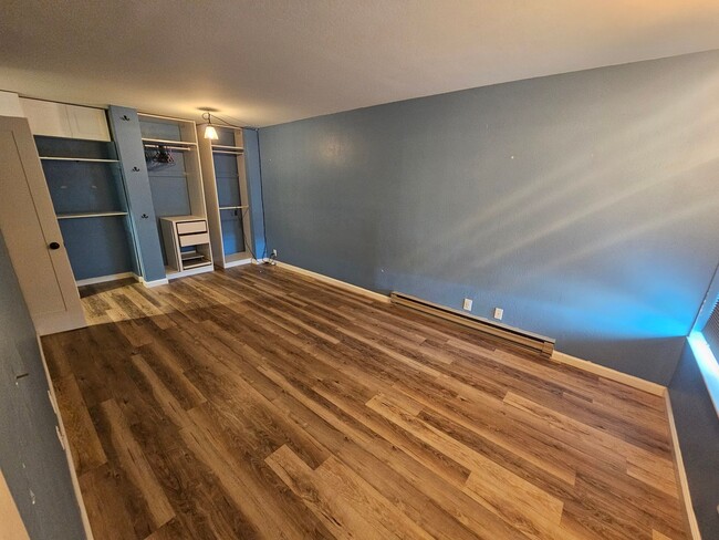 Building Photo - Shoreline Serenity: Modern Condo Steps fro...