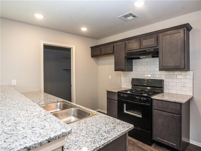 Building Photo - 8800 SW 45th Terrace