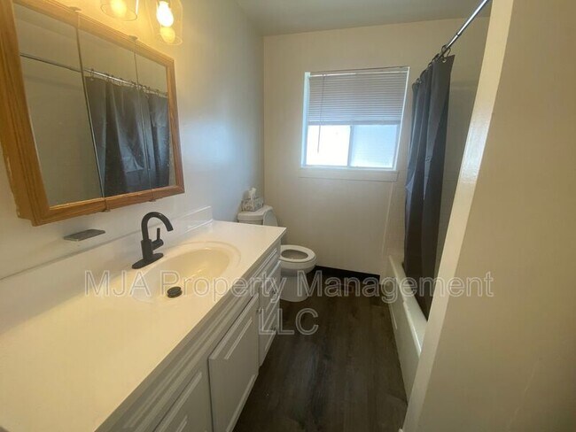 Building Photo - 1428 W 300 N