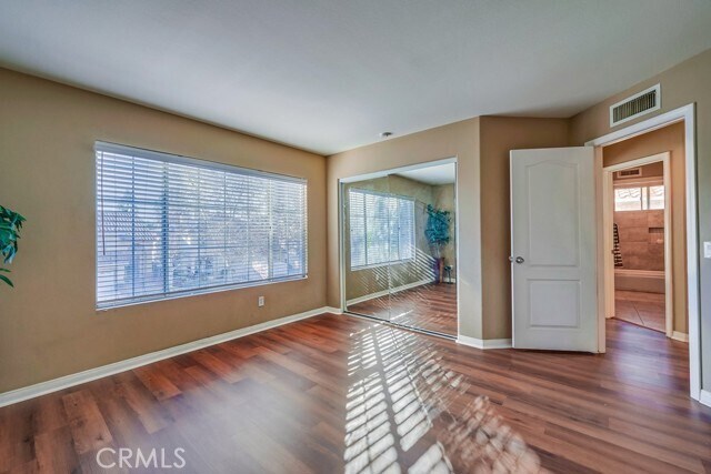 Building Photo - 15620 Turnberry St