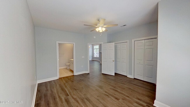 Building Photo - 620 Elfin Ct