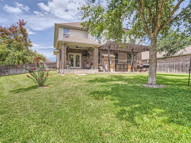 Building Photo - 2601 Sixpence Ln