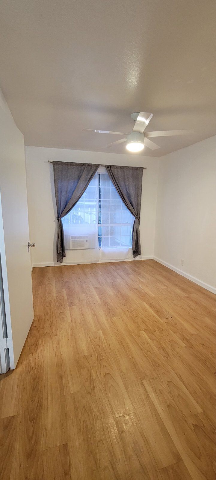 Building Photo - 383 Mananai Pl