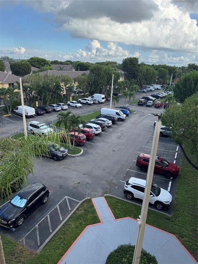 Building Photo - 6940 NW 179th St