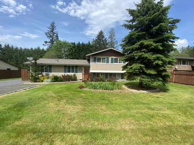 Building Photo - 4 Bed 2 Bath Home in Monroe