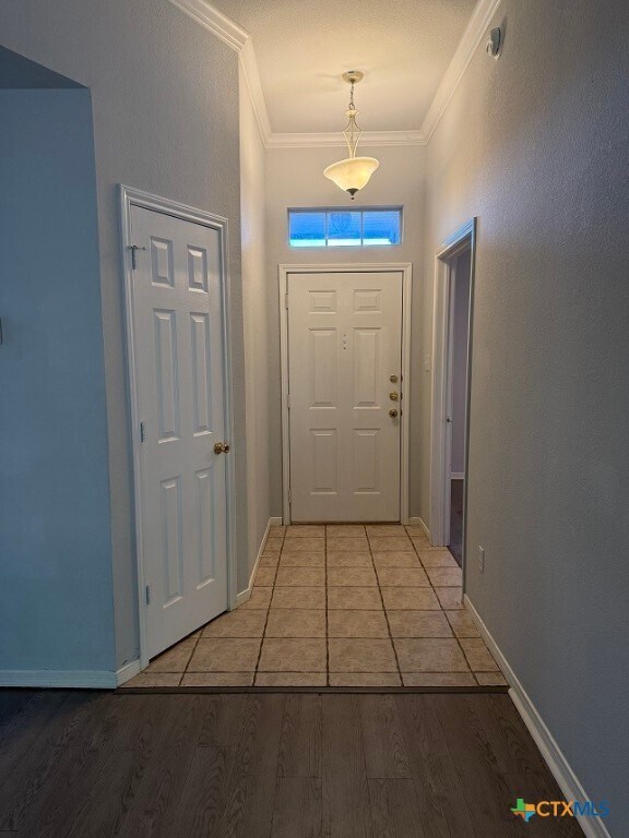 Building Photo - 2105 Indian Camp Trail