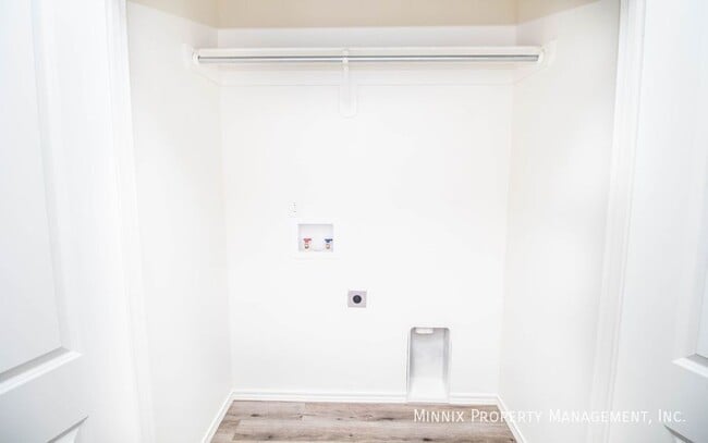 Building Photo - 6908 21st St