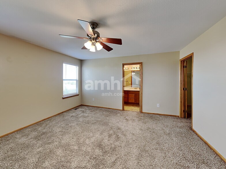 Building Photo - 6293 Brantly Ave