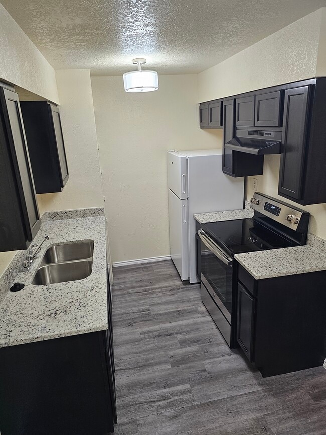 Studio Place Apartments 1900 Sam Bass Blvd Denton TX 76205