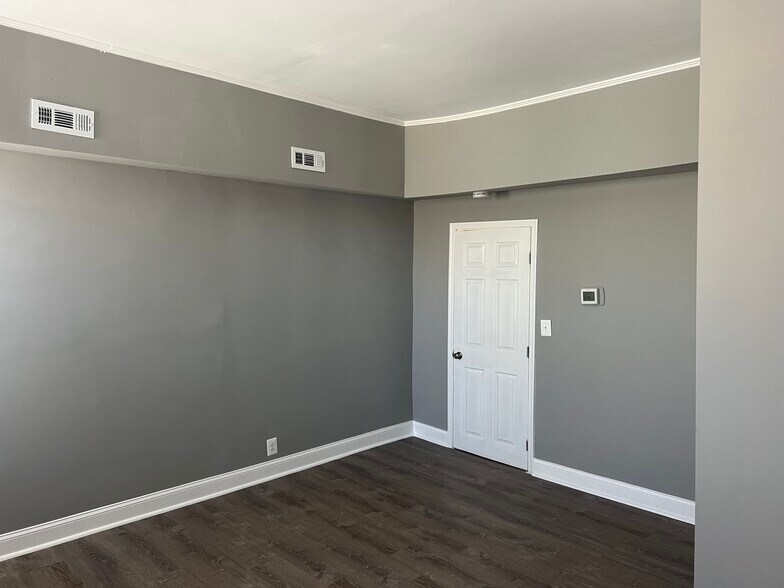 Building Photo - 1737 N Caroline St