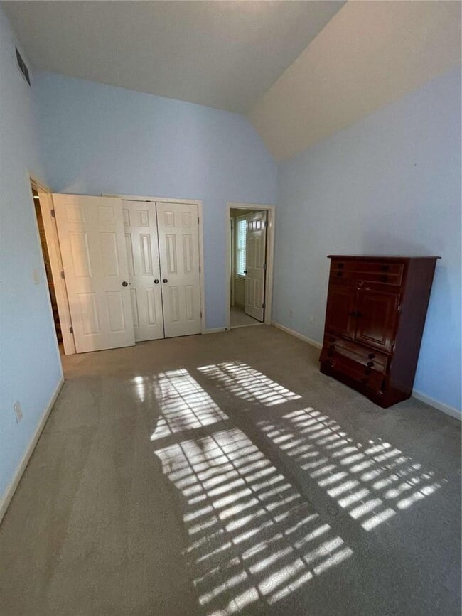 Building Photo - 1378 Greencrest Ct SW