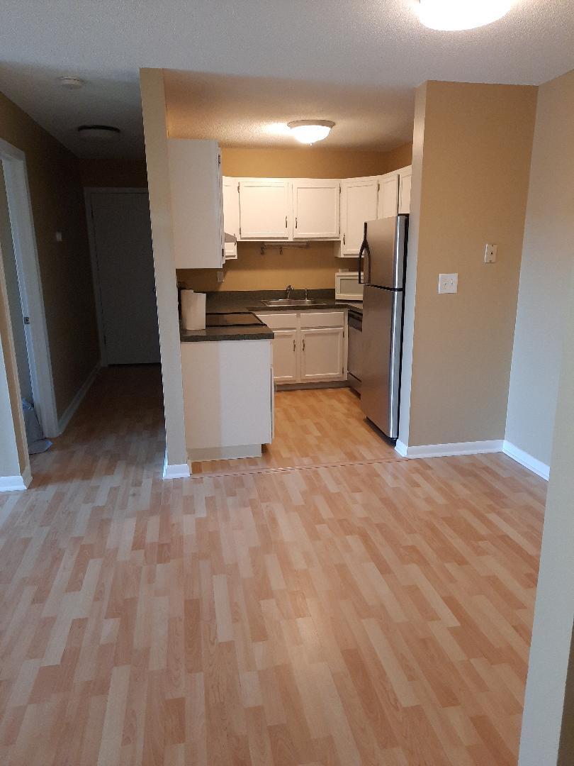 Kitchen - 177 Woodland Dr