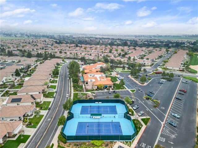 Building Photo - 1760 Sarazen St