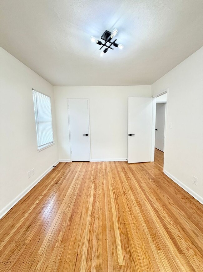 Building Photo - 2724 Riedling Dr