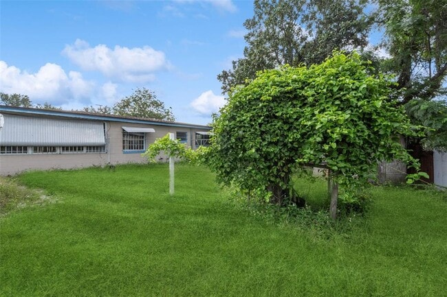 Building Photo - 912 Inchon Ct