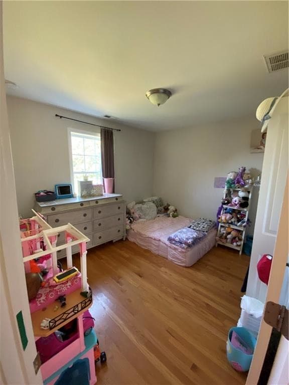 Building Photo - 9 Marshall Ln