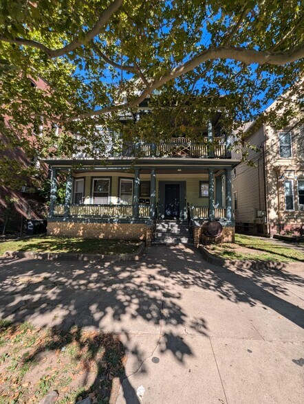 Building Photo - 603 Howard Ave